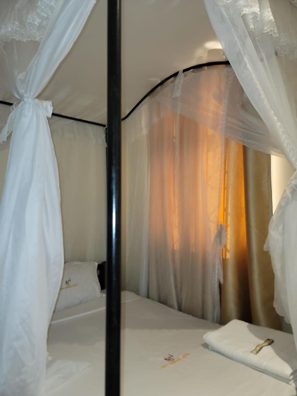 Deka Hotel Ngara Equity Найроби Экстерьер фото