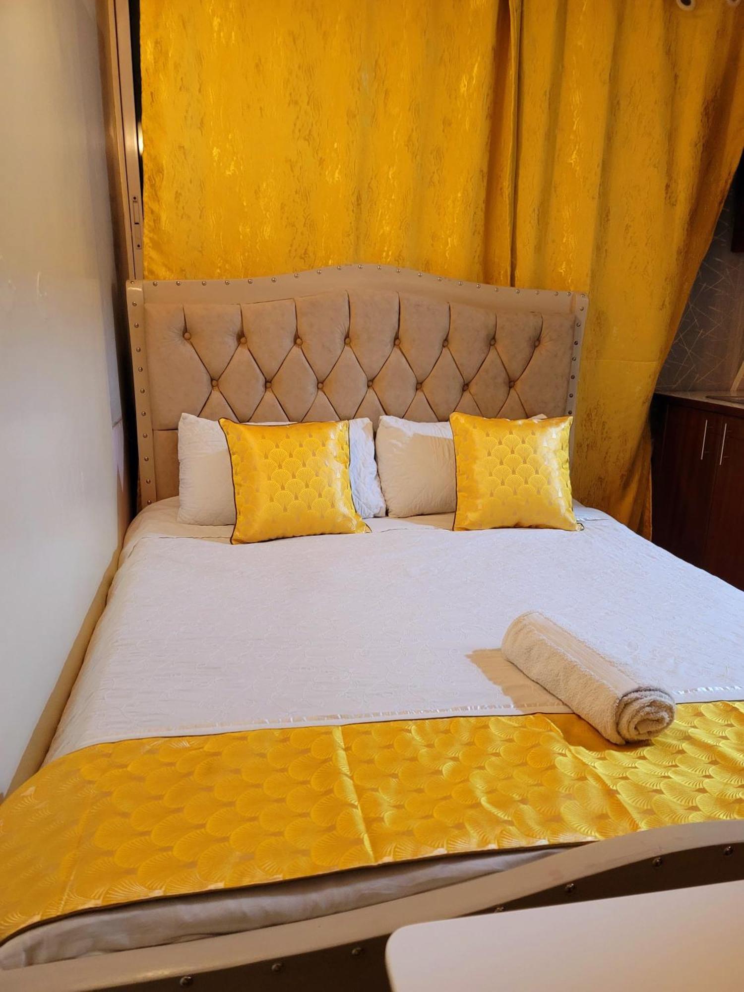 Deka Hotel Ngara Equity Найроби Экстерьер фото
