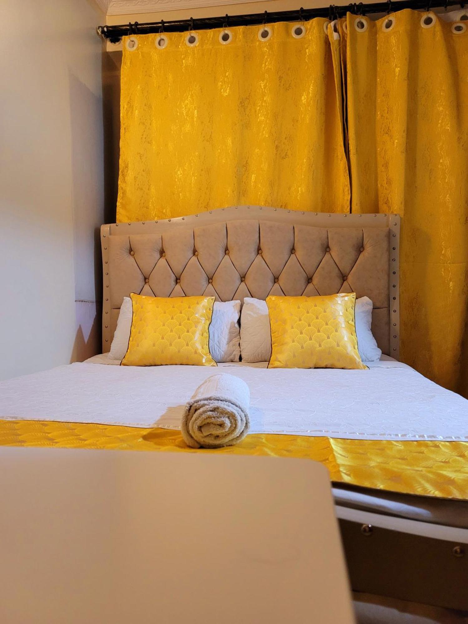 Deka Hotel Ngara Equity Найроби Экстерьер фото