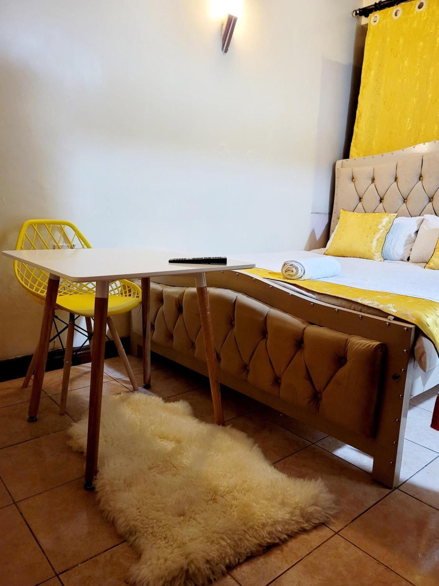 Deka Hotel Ngara Equity Найроби Экстерьер фото
