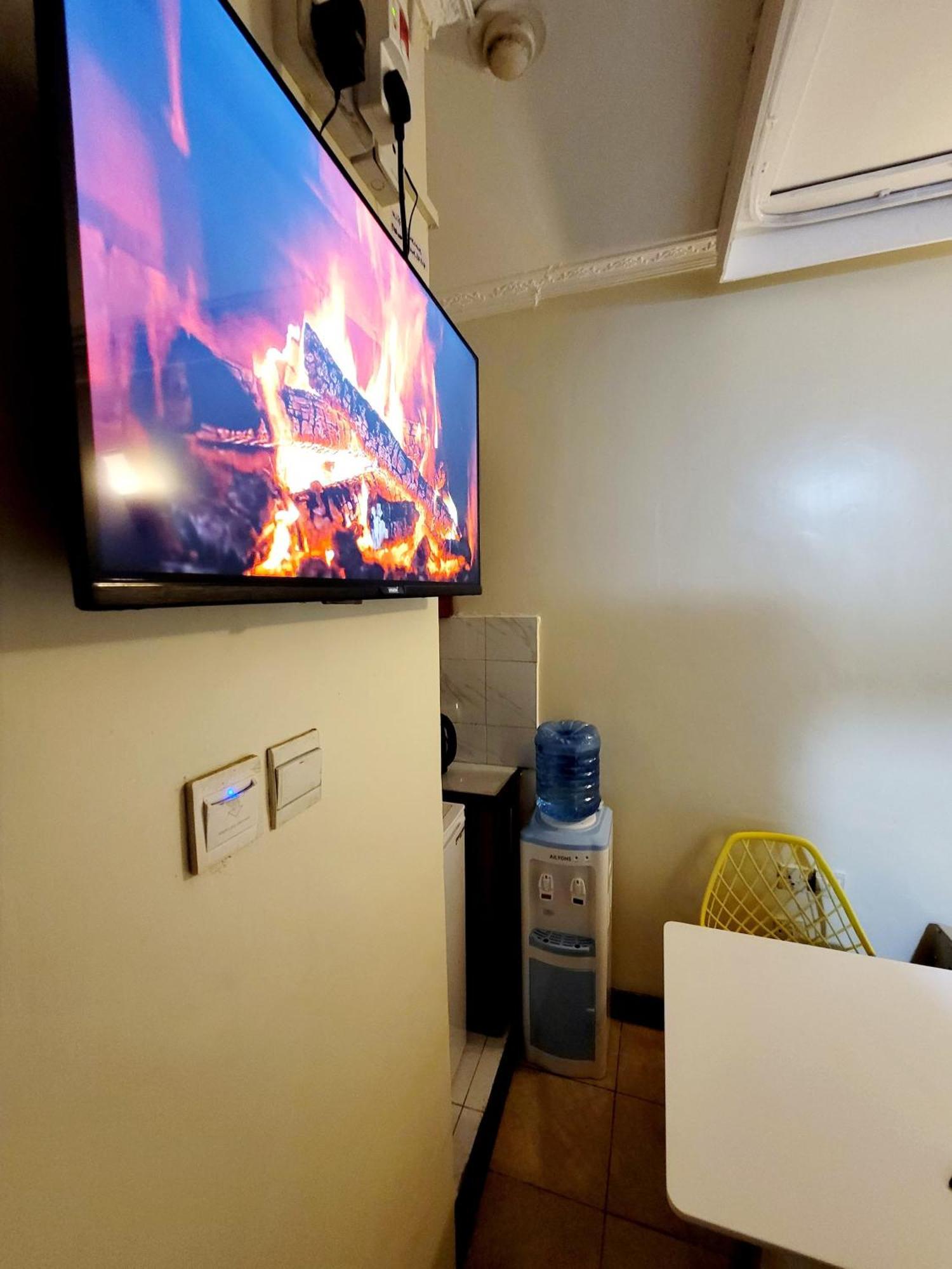 Deka Hotel Ngara Equity Найроби Экстерьер фото
